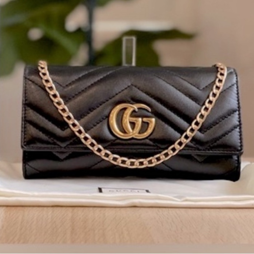 Authentic Gucci Black Marmot Wallet on Chain